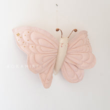 Charger l'image dans la galerie, PAPILLON REVEUR-SUR COMMANDE