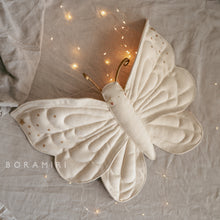 Charger l'image dans la galerie, PAPILLON REVEUR-SUR COMMANDE