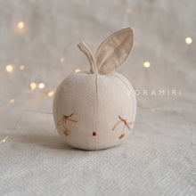 Charger l'image dans la galerie, POMMES RÊVEUSES - SUR COMMANDE