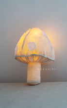 Charger l'image dans la galerie, PETITE VEILLEUSE CHAMPIGNON - SUR COMMANDE