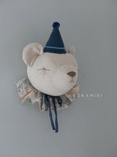 Charger l'image dans la galerie, OURS RÊVEUR TOILE DE JOUYS BLEU