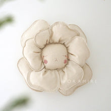 Charger l'image dans la galerie, FLEUR RÊVEUSE IVORY-SUR COMMANDE